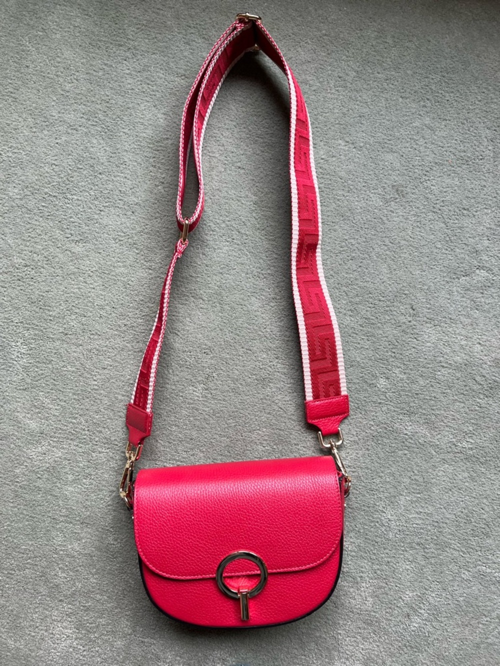 Red Italian handbag with 3 straps
